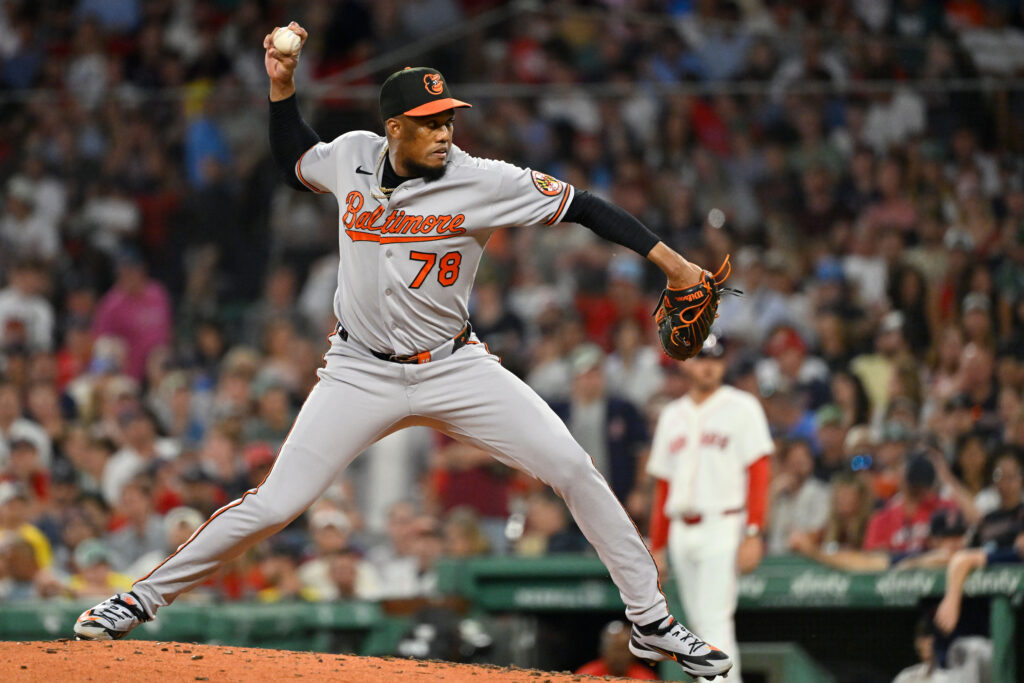 Orioles Sign Yennier Cano To Extension