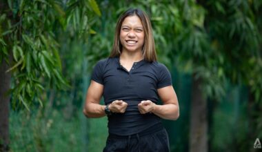 A bus crash left her bedridden at 30. Three years later, she’s deadlifting 110kg and getting seniors into the gym