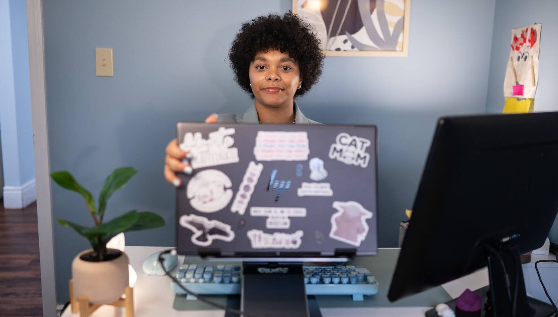 Can AI chatbots be your therapist? Here's what experts say.