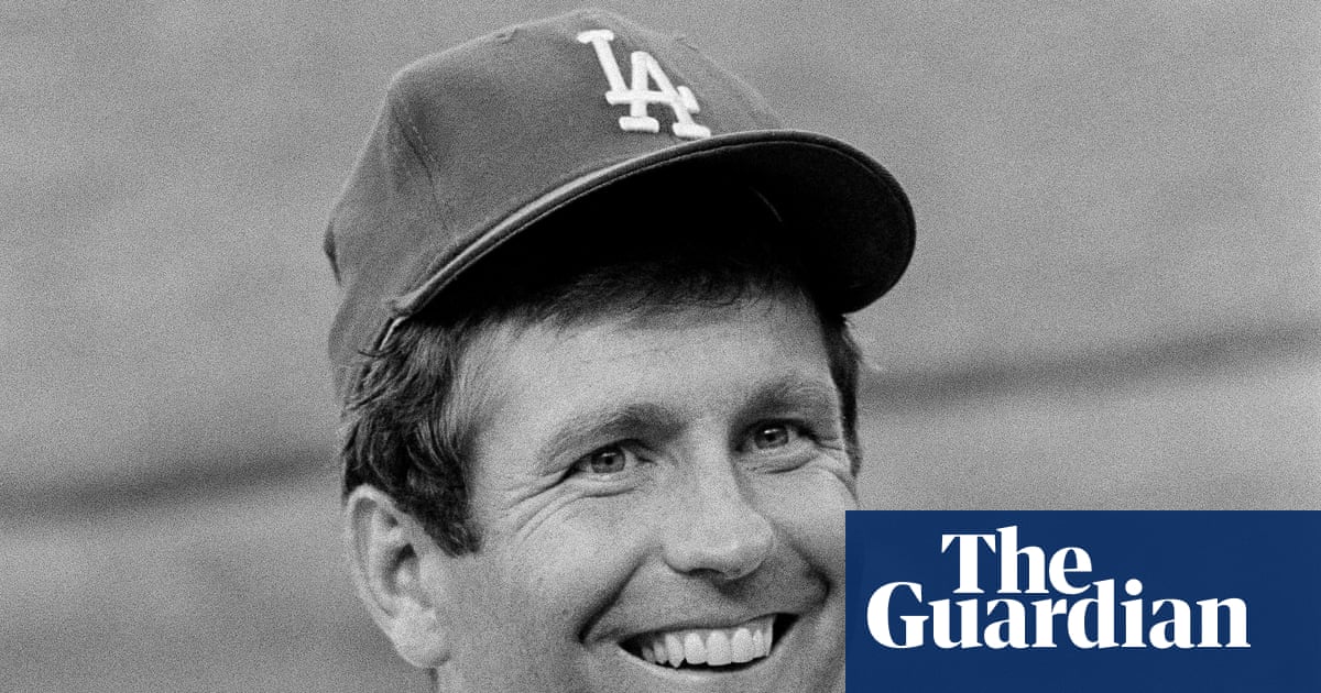 Tommy John, pitcher whose surgery changed baseball, dies at age of 83 | MLB