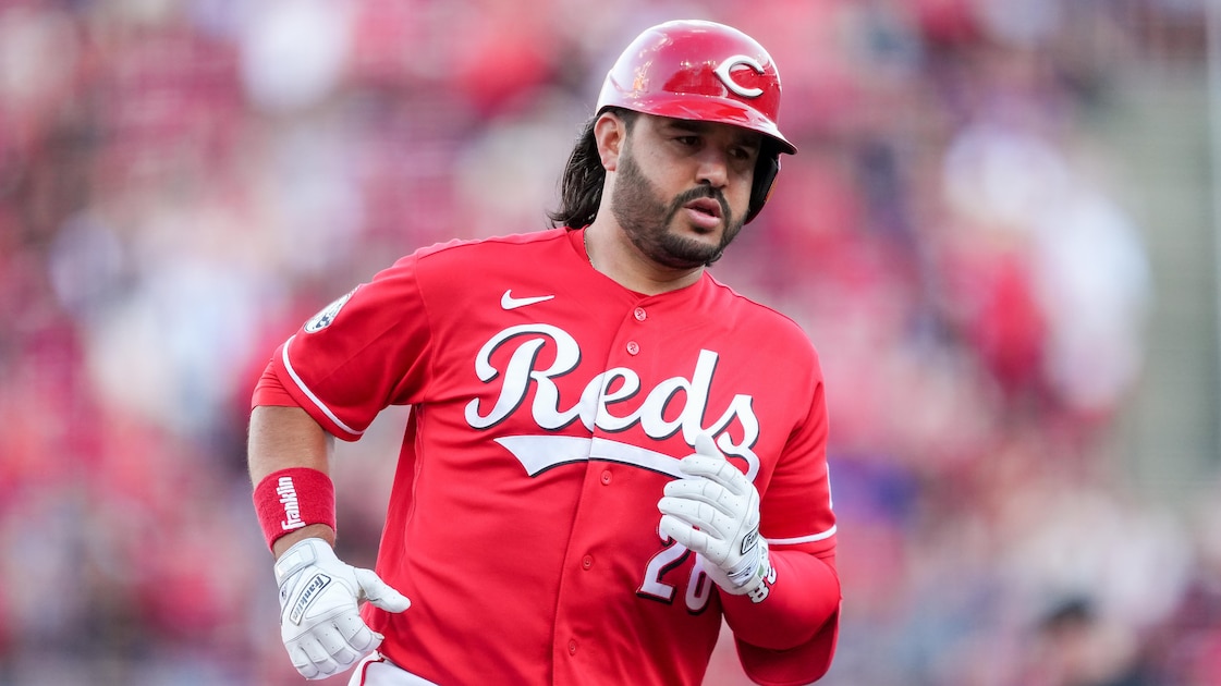 New MLB Rumors Reveal Eugenio Suarez Among Reds Placed on Waivers, Latest on Contract Details