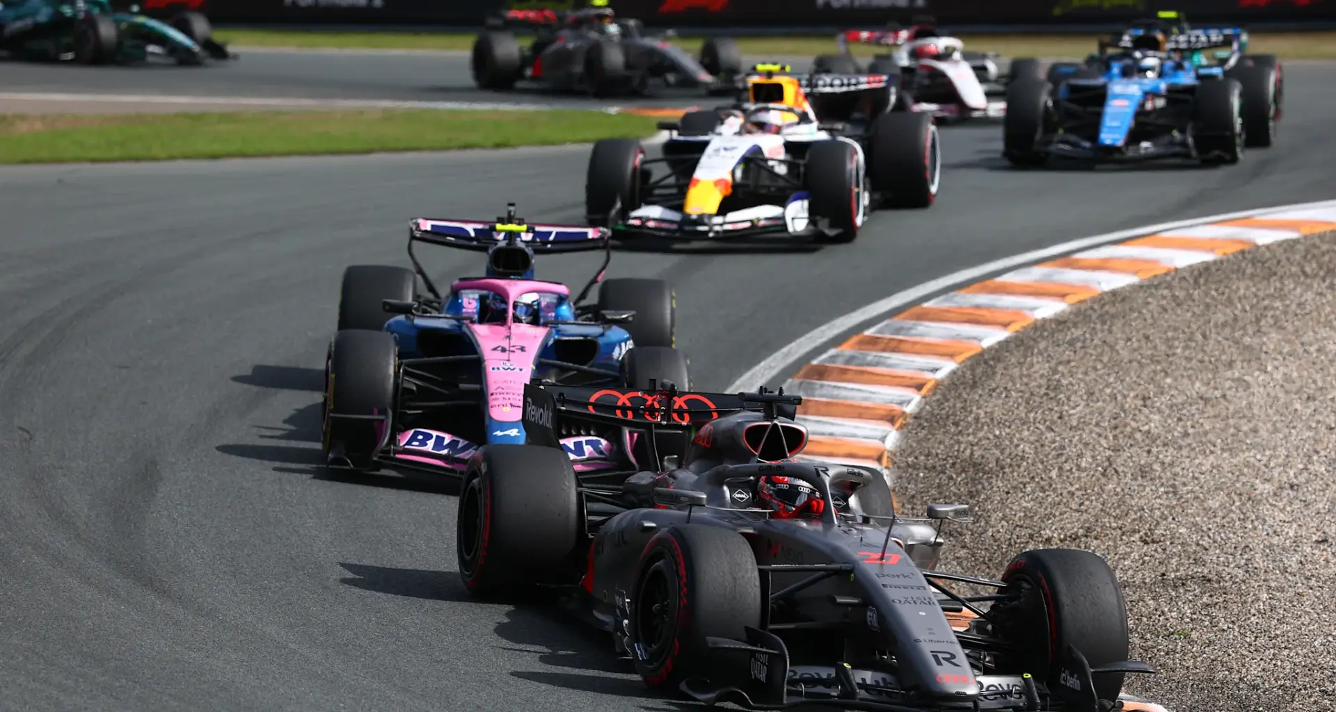 HUNGARORING, HUNGARY - AUGUST 15: Mika Salo, Ferrari F399, leads Jacques Villeneuve, BAR 01