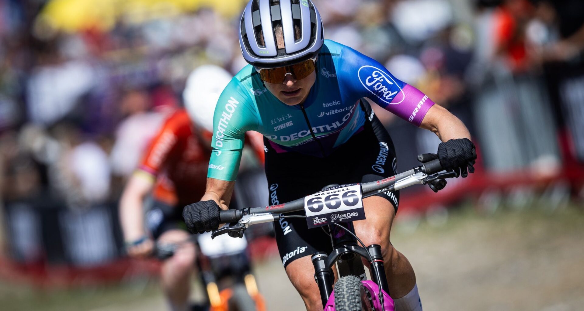 A fighting return for Sammie Maxwell at Mountain Bike World Series round in Les Gets