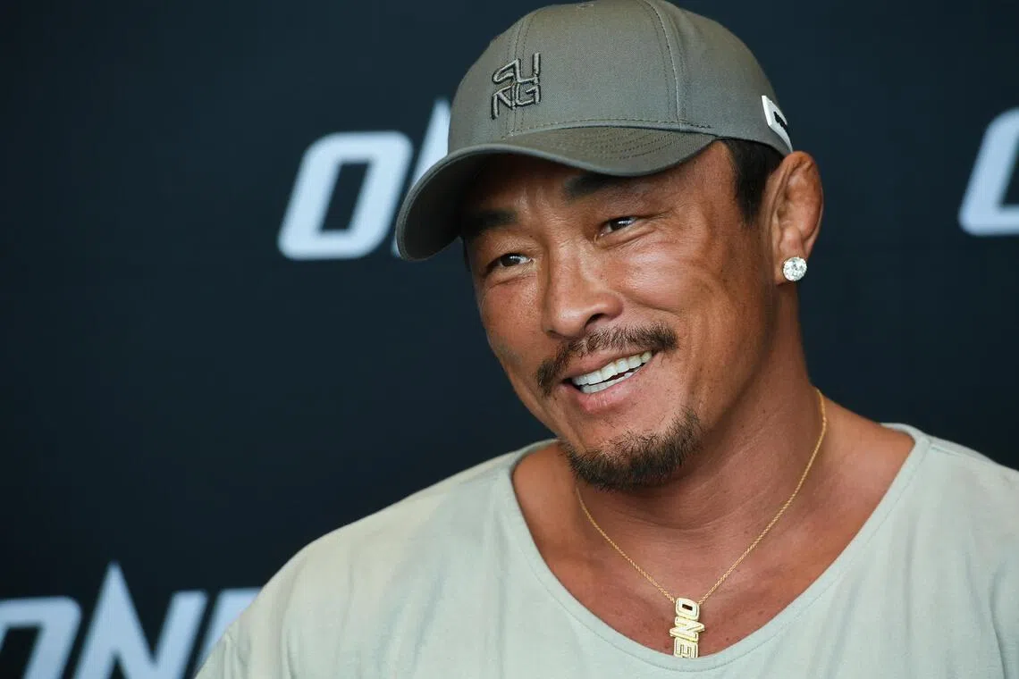 Choo Sung-hoon halt appearances on entertainment shows to prepare for Black Combat 17, an MMA event scheduled for Nov 21.