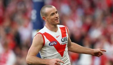 Sydney Swans fend of gritty Essendon Bombers to lock in top two on the AFL ladder