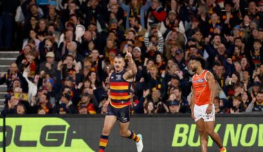 AFL Match Report: Crows lock in top six with big win over Giants