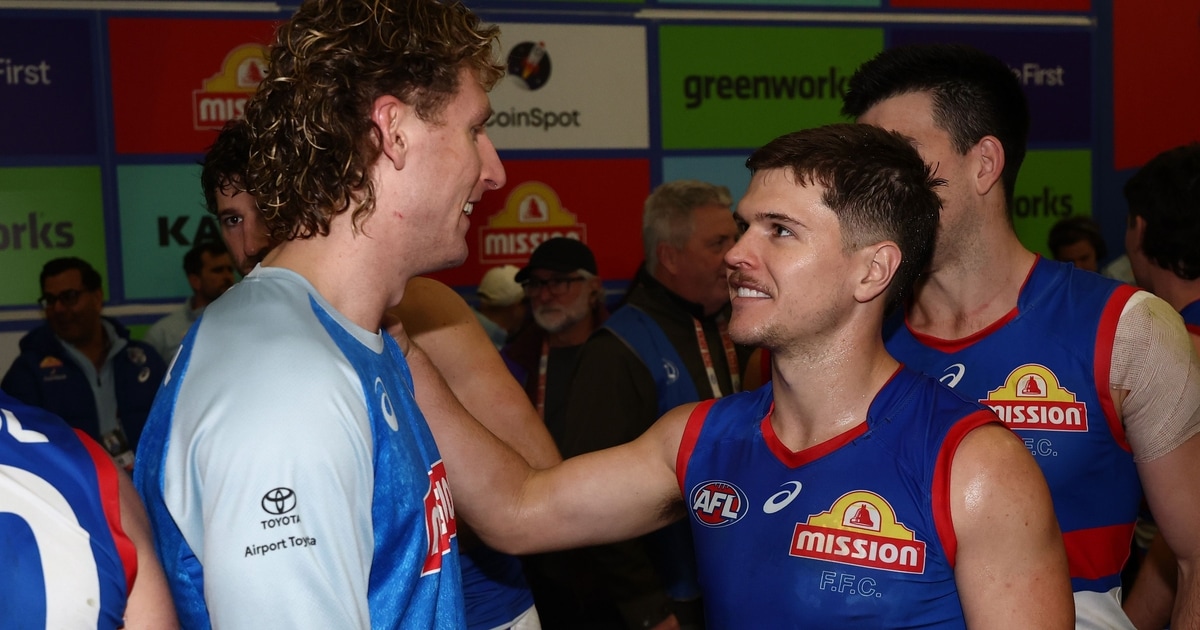 Western Bulldogs spearhead Aaron Naughton in race against clock for finals
