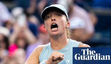 Iga Swiatek takes swing at critics after ending title drought in Canada | Iga Swiatek