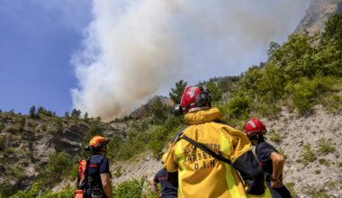 ASO announces fan restrictions on some sections of Tour de France Femmes queen stage to Mont Ventoux due to wildfire risk