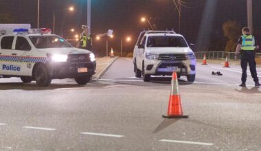 Four people killed in two-car head-on crash on the Stuart Highway, Northern Territory