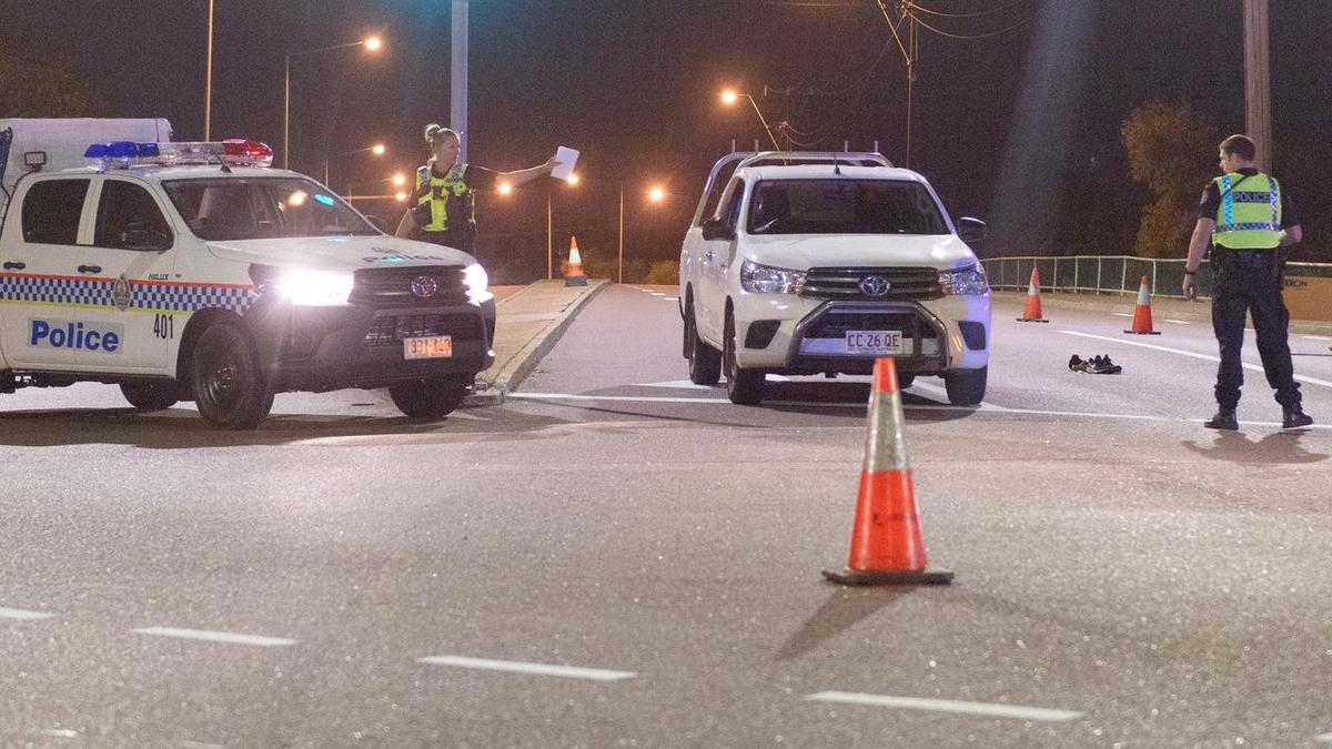 Four people killed in two-car head-on crash on the Stuart Highway, Northern Territory