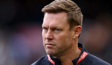 AFL 2026: Hawthorn coach Sam Mitchell responds over secret Geelong concussion deal, Calsher Dear suitors, latest news