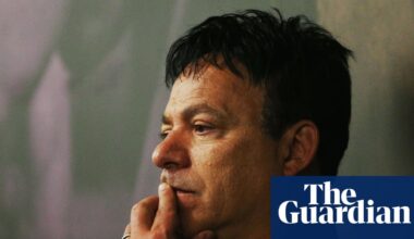 Ralph Carr, entertainment industry and AFL figure, sentenced to six years for ‘predatory’ rape of ex-staffer | Victoria