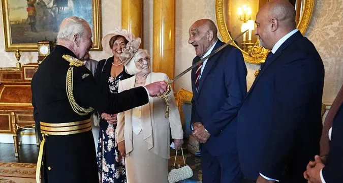 Obituary: Sir Billy Boston – The legendary trailblazer who received Rugby League’s first Knighthood – Total Rugby League