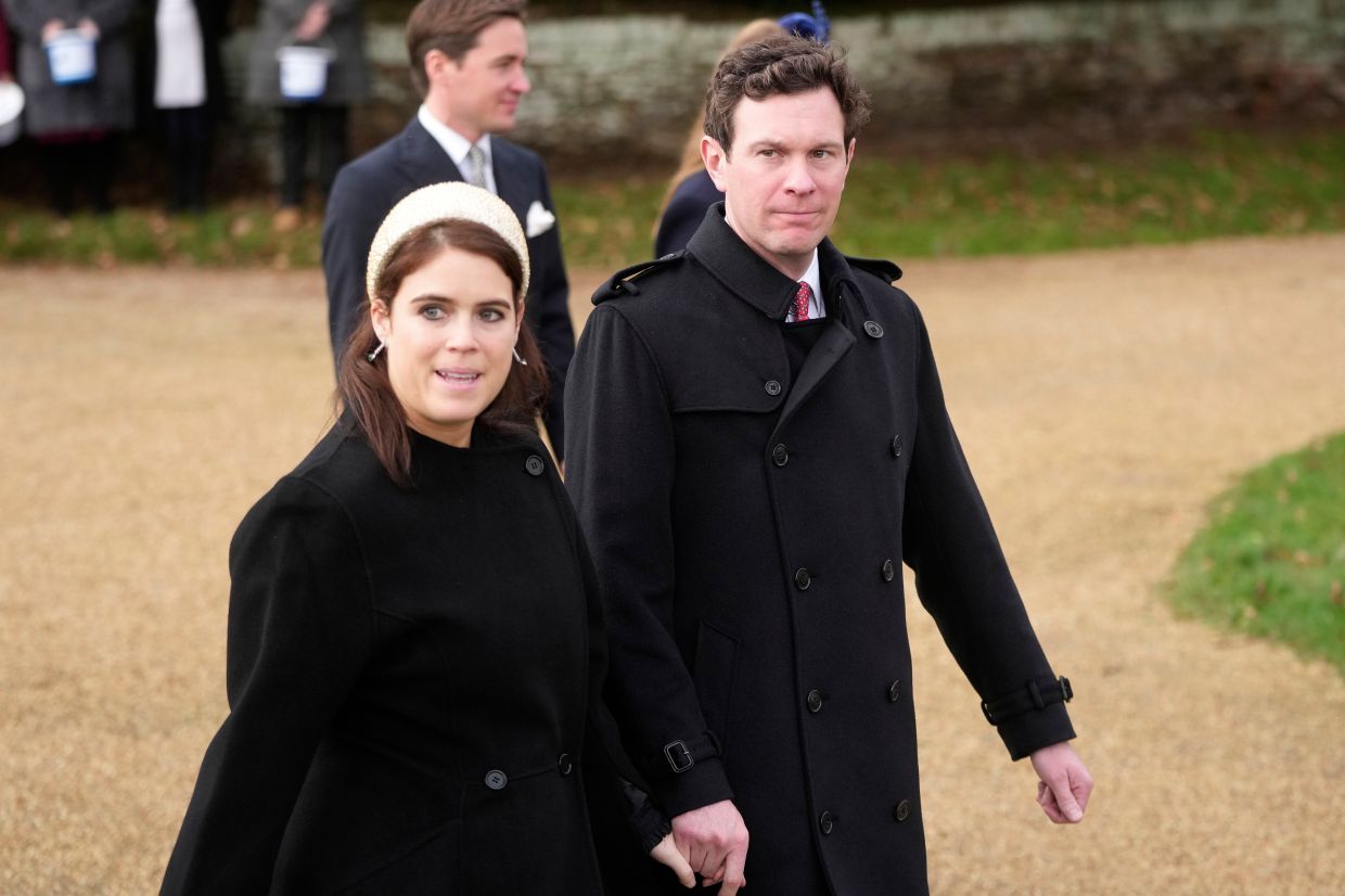 Princess Eugenie has given birth to a girl in Portugal, palace says