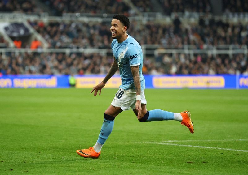 Football: Soccer-Spurs reported to have agreed £75 million deal for City's Savinho