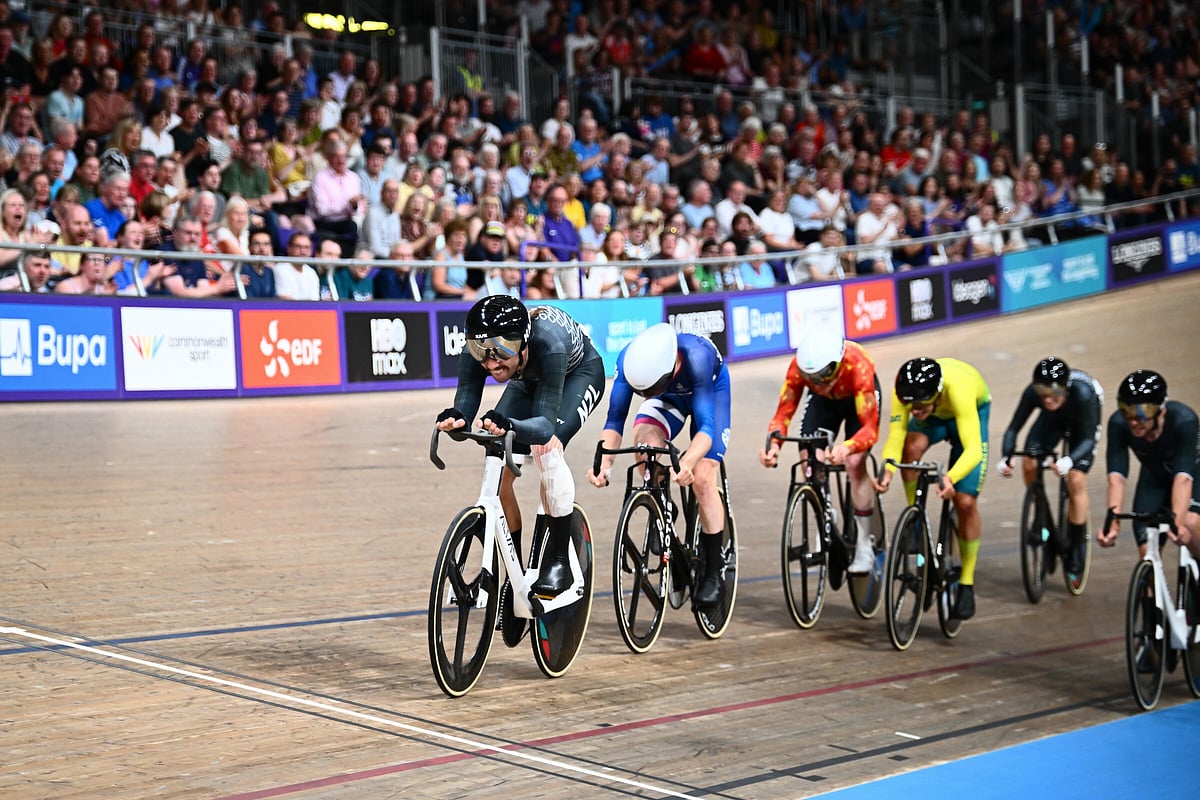 New Zealand’s track cycling campaign nets 11 medals in Glasgow