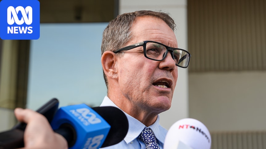 Northern Territory Police charge Federal Labor MP Luke Gosling with breach of bail