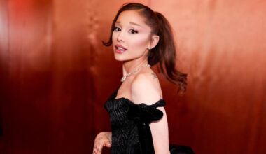 Ariana Grande addresses decision to step back from public life at her Chicago concert: ‘Not impulsive’