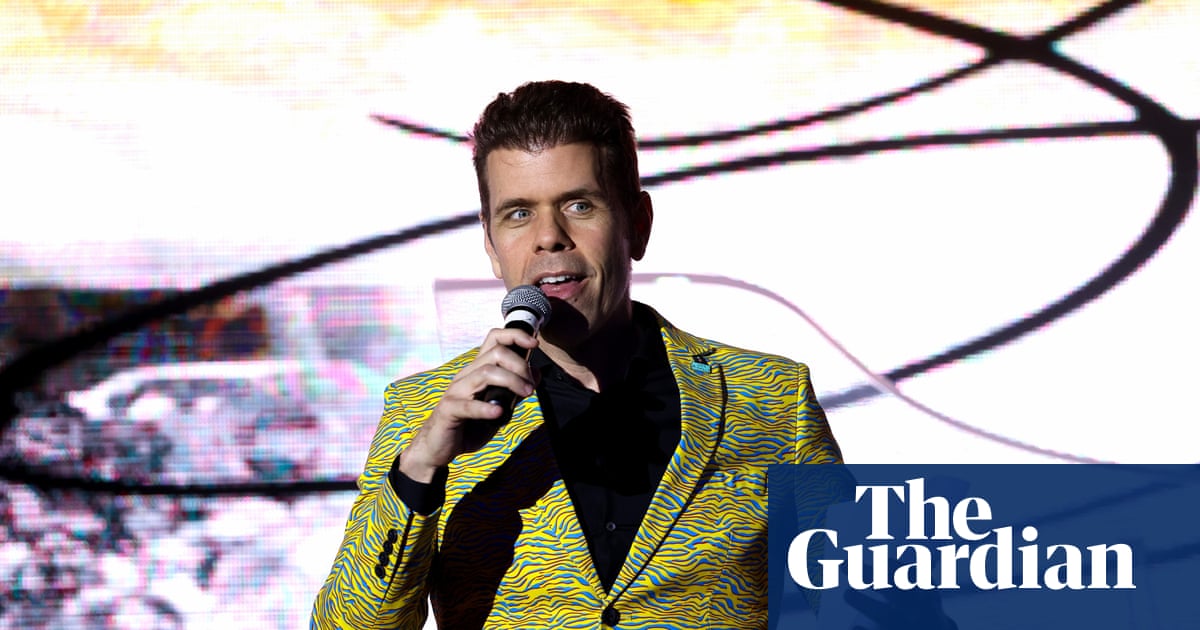 Perez Hilton ‘able to communicate’ after hospitalization following live stream | Perez Hilton