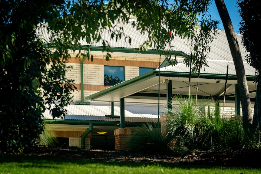 A generic exterior of a building.