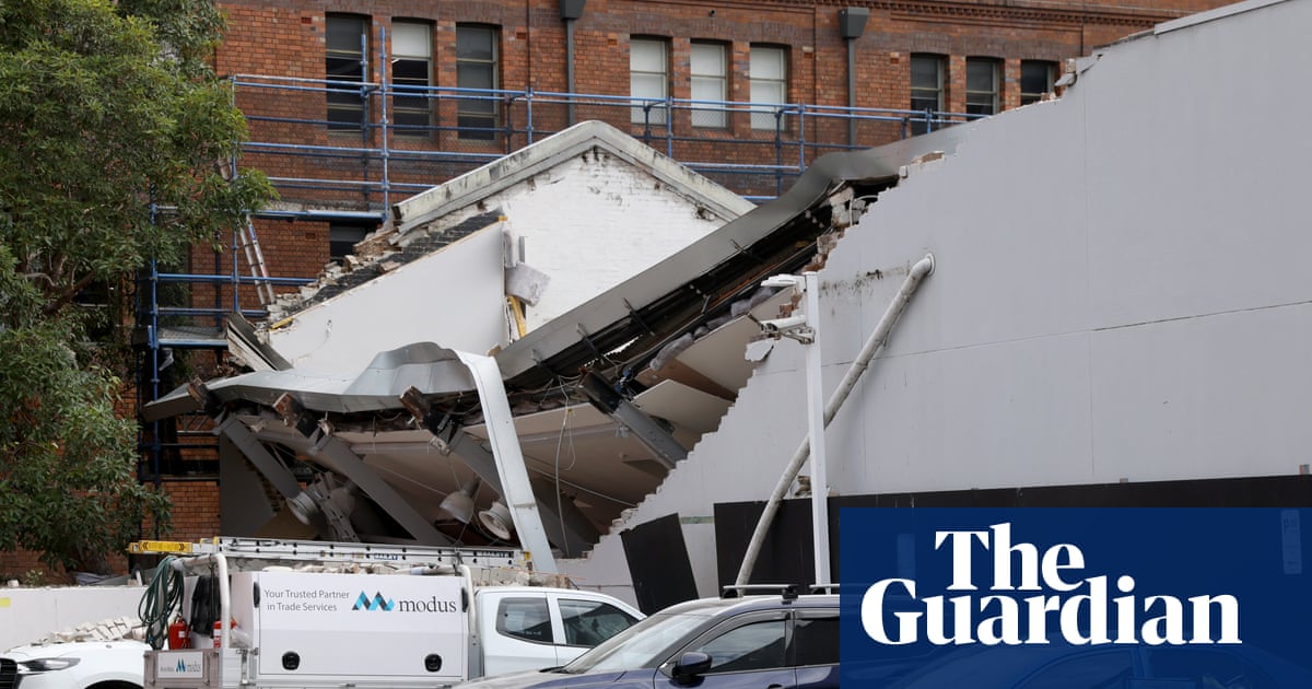 Two men seriously injured after Sydney building suddenly collapses | New South Wales
