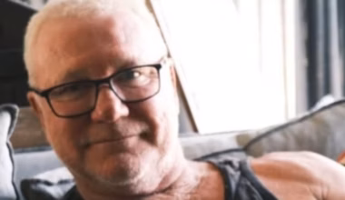 Scott Cam hospitalised for weeks before Block premiere