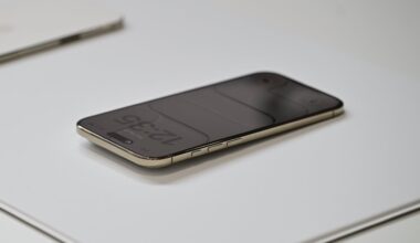 Glass-heavy iPhone 20 will borrow from the iPhone Air