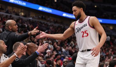 "Absolutely": Boomers' big Simmons call
