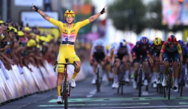 Tour de France Femmes: Lorena Wiebes powers to stage 2 sprint victory as late-race soloist Riejanne Markus is caught close to the line