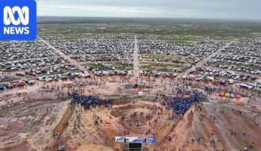 Mundi Mundi Bash draws crowd despite rain and cost-of-living challenges