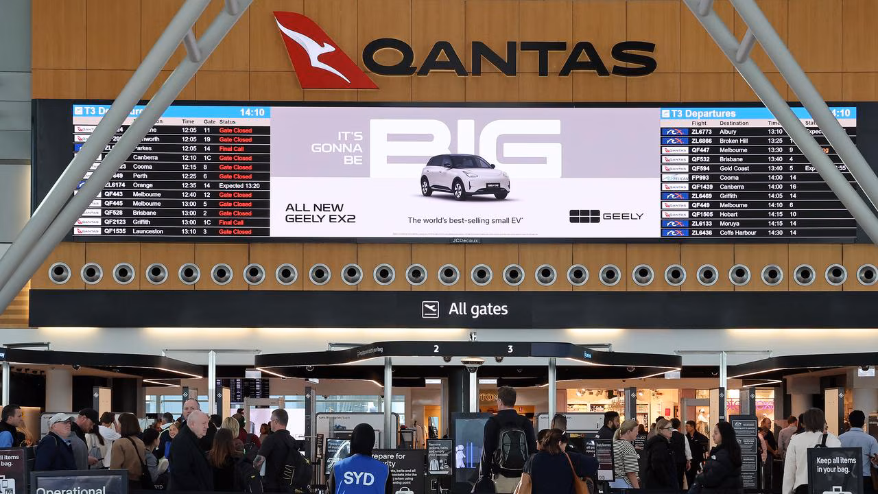Sydney Airport warning: Airservices Australia flags more possible delays