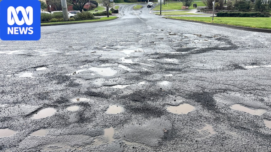 Victorian Premier Ben Carroll promises to double the number of potholes fixed this year