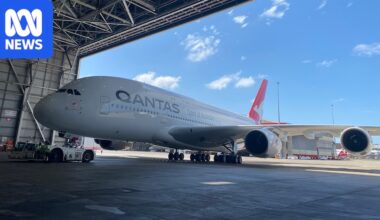 ATSB investigation finds maintenance light was left in Qantas A380 jet wing