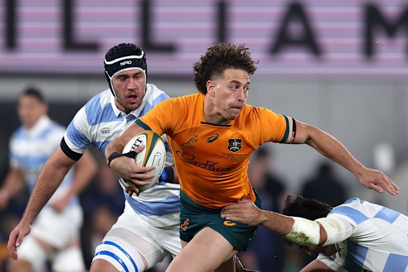 Mark Nawaqanitawase in action for the Wallabies in 2023.