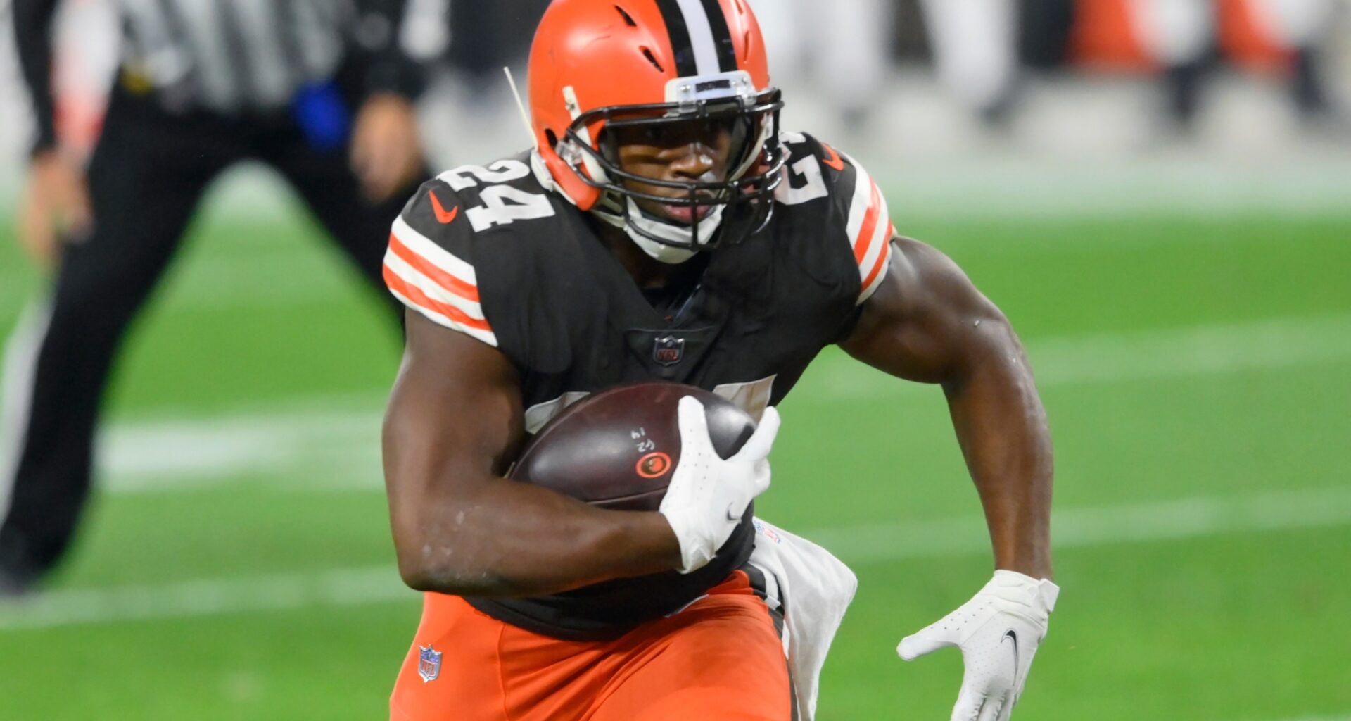 Nick Chubb retires after NFL career that began on a Hall of Fame trajectory but was derailed by injuries
