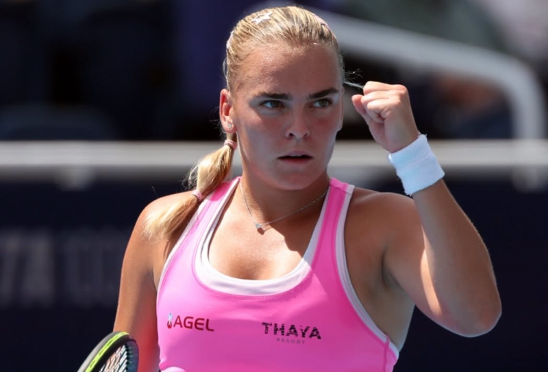 All Star: Bejlek Edges Keys for First Cincinnati Semifinal