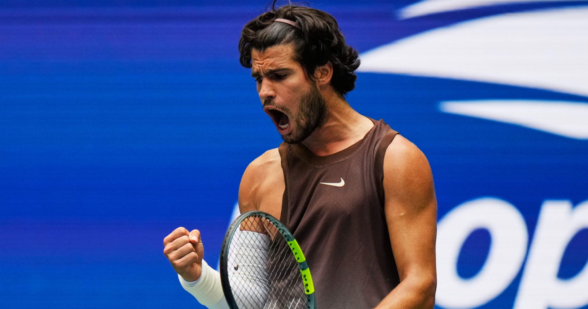 Alcaraz returns to action with straight-sets US Open win