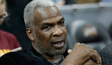 Former New York Knicks player Charles Oakley. (Tony Dejak/AP)