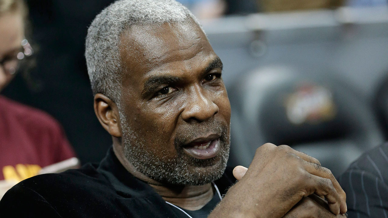 Former New York Knicks player Charles Oakley. (Tony Dejak/AP)
