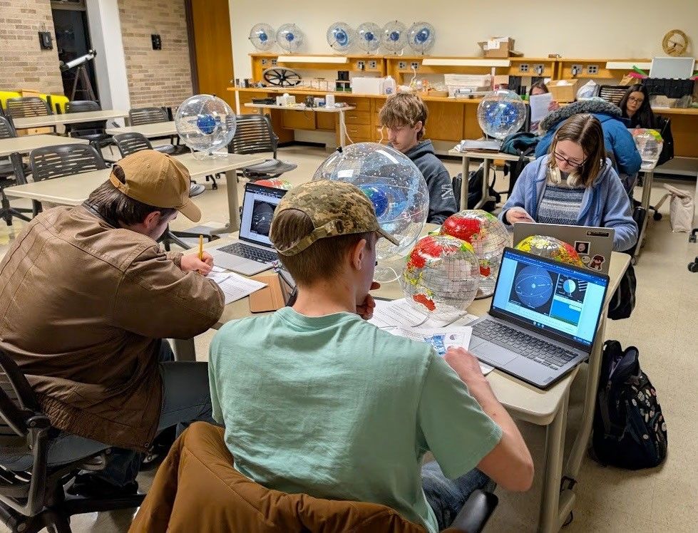 College Instructors Modernize Astronomy Textbook