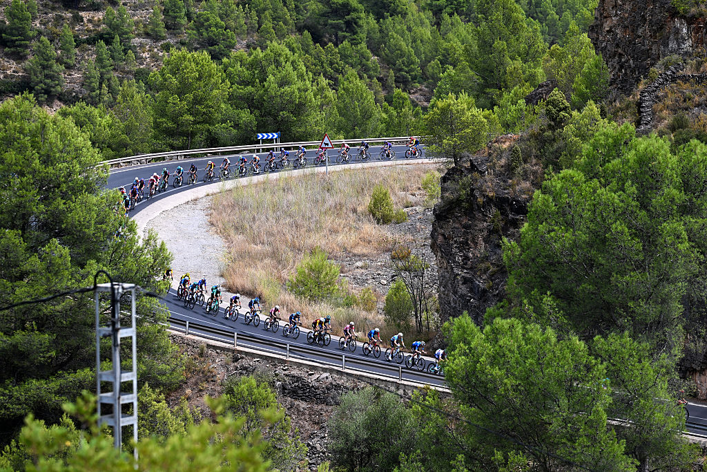ARAMON VALDELINARES, SPAIN - AUGUST 29: A general view of the peloton competing during the La Vuelta - 81st Tour of Spain 2026, Stage 7 a 149.48m stage from Vall d&amp;apos;Alba to Aramon Valdelinares 1965m / #UCIWT / on August 29, 2026 in Aramon Valdelinares, Spain. (Photo by Tim de Waele/Getty Images)