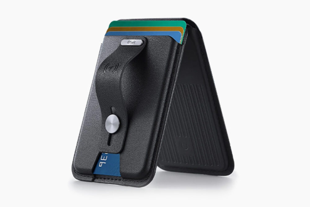 ESR Geo Magnetic Wallet Stand F 8 26 1