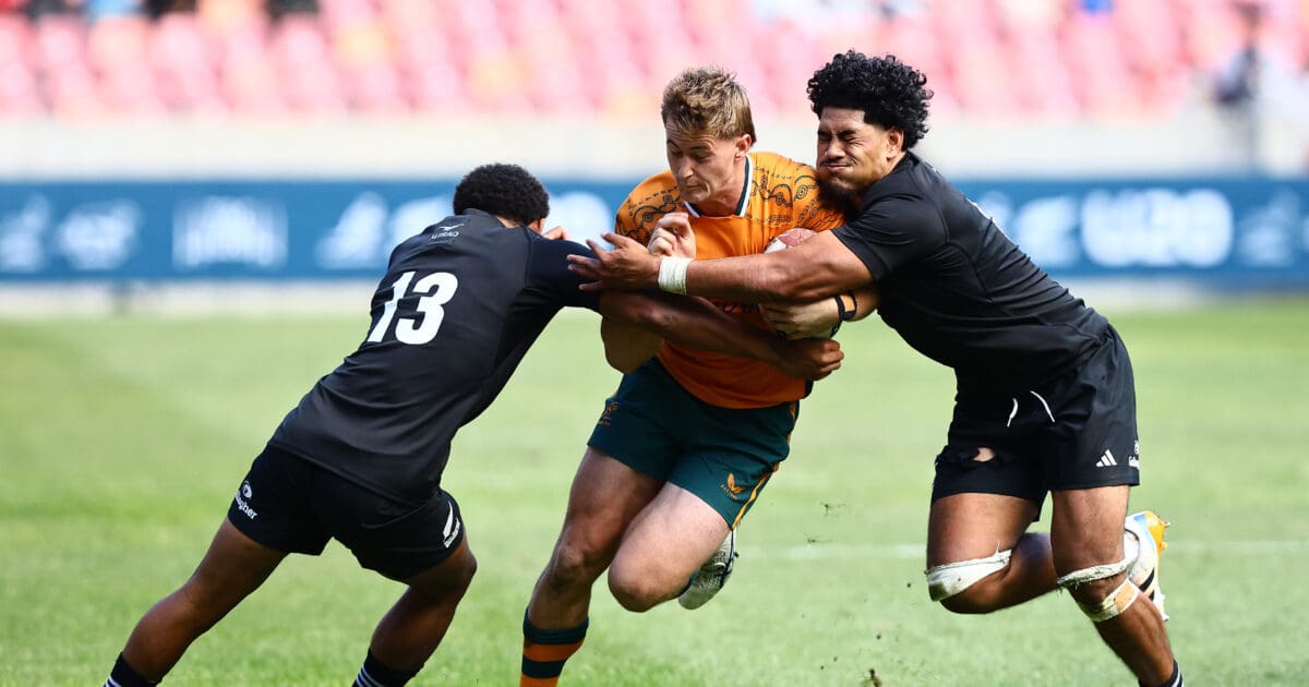 Cronulla Sharks lock in young Rugby Union star