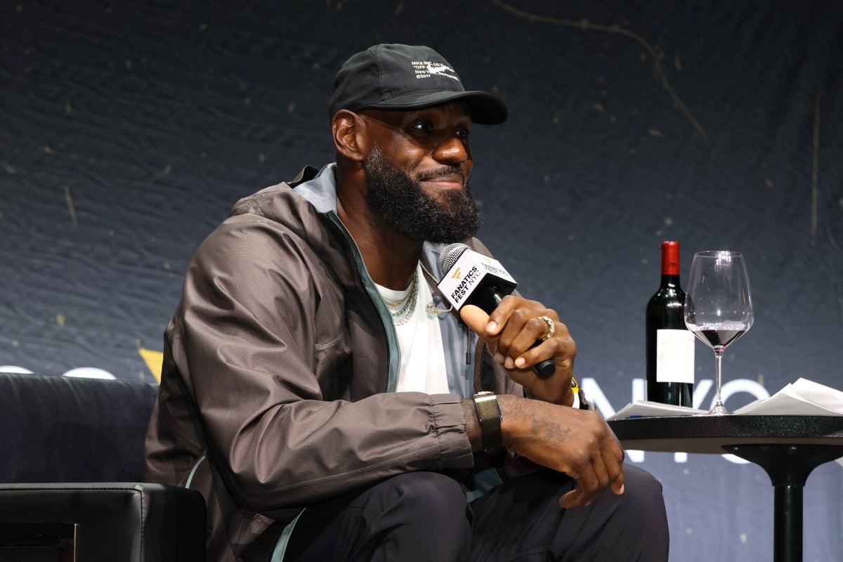 LeBron James launches YouTube golf channel with video of 2016 Cavs reunion