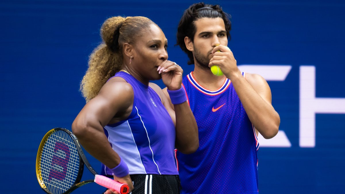 Serena Williams, Carlos Alcaraz lose in U.S. Open mixed doubles – NBC4 Washington