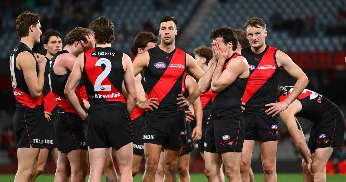 Essendon Bombers on 'right path' despite two-win season, says Dean Solomon