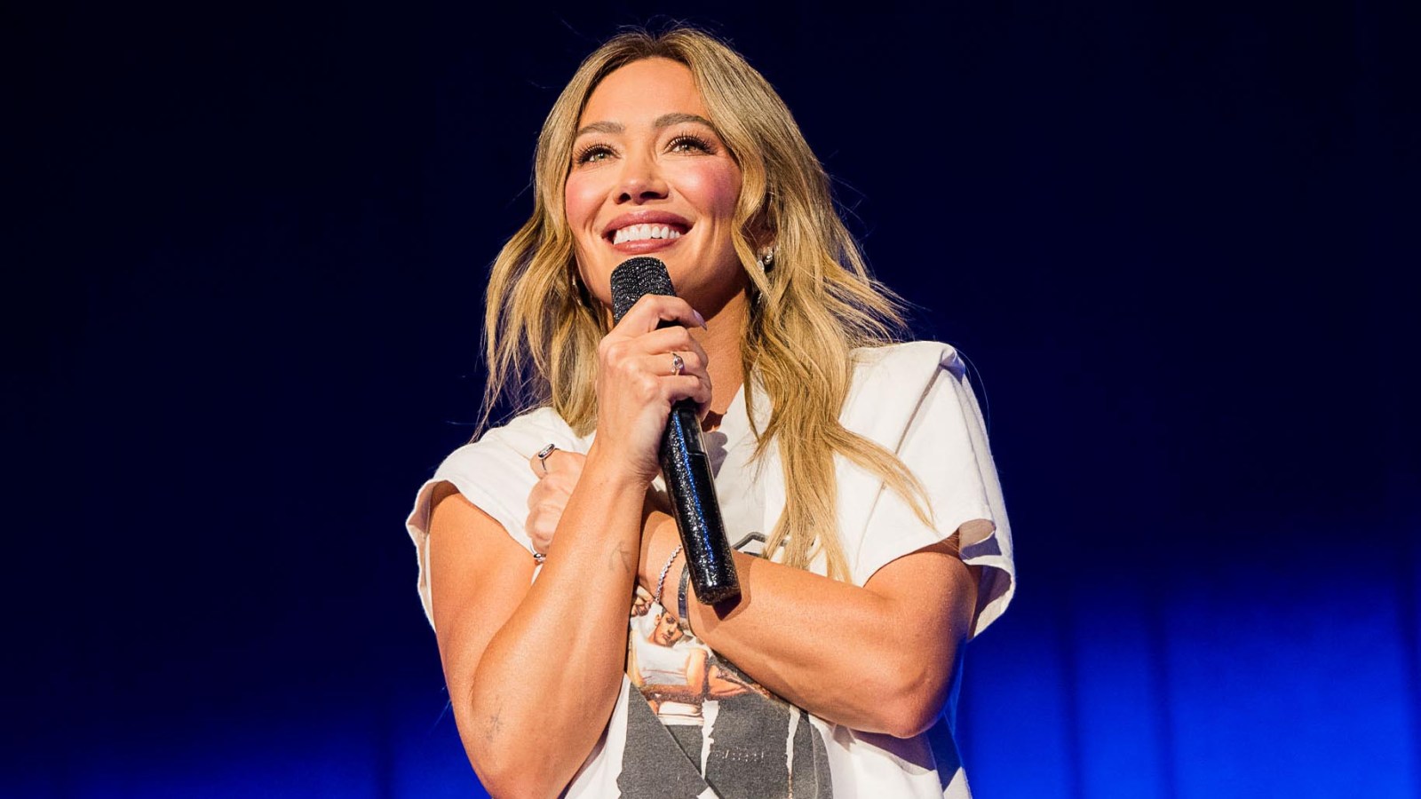 Hilary Duff's 2026 Tour: Why You Should See Her Right Now