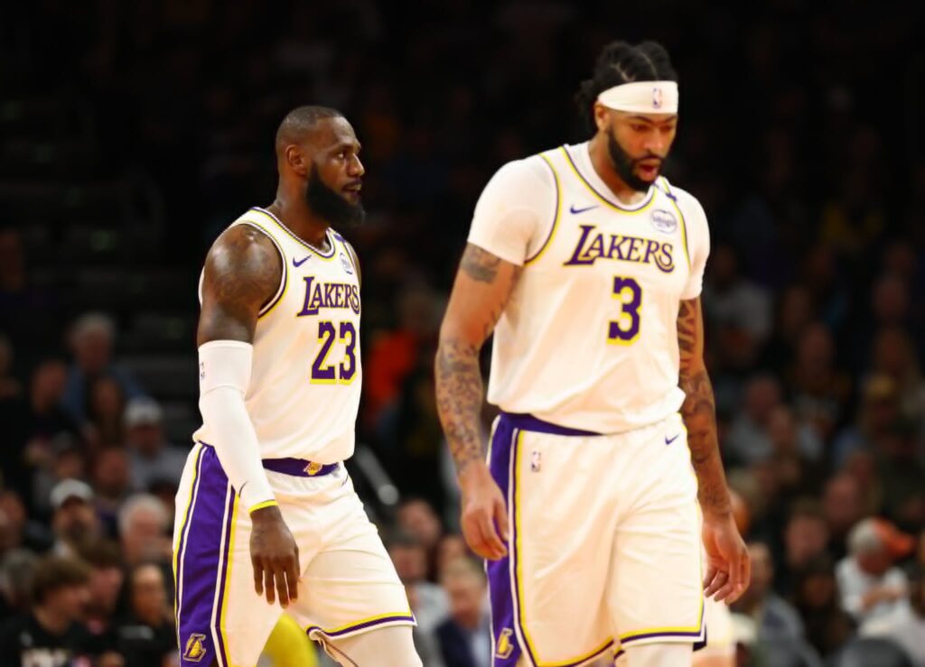 Former Lakers Coach Reveals Why LeBron James Rarely Worked Out With Anthony Davis
