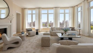 Inside the $27 Million Duplex Penthouse Atop the Henry in N.Y.C.